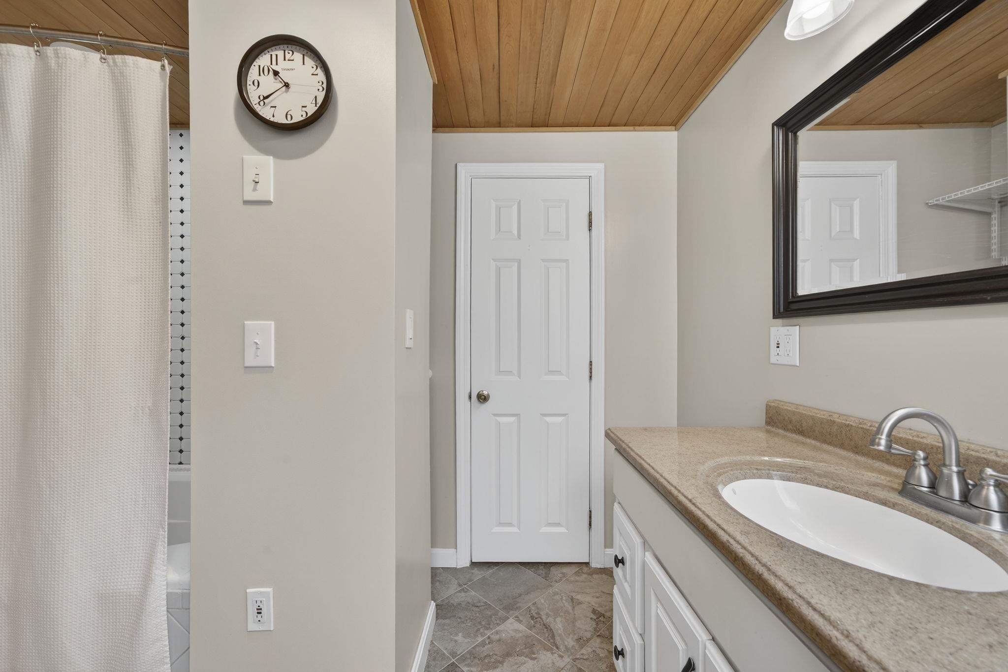 218 Old Turnpike Road Nottingham, NH 03290 - Photo 39 of 64