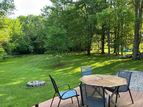 $579,900 | 218 Old Turnpike Road, Nottingham, NH 03290