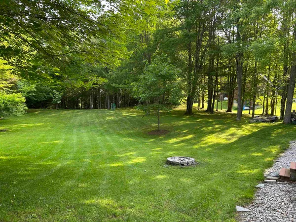 $579,900 | 218 Old Turnpike Road, Nottingham, NH 03290