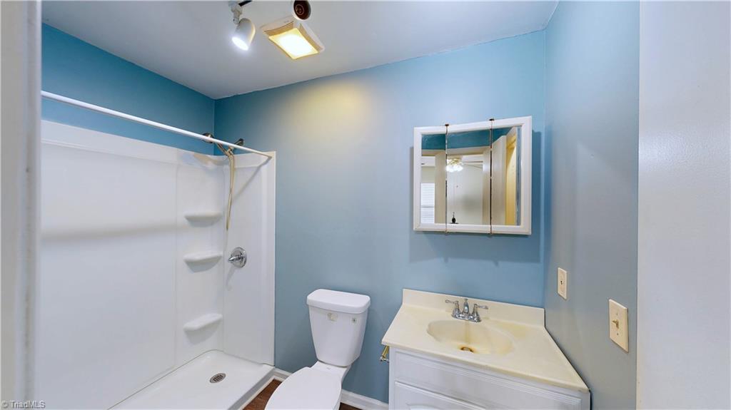 202 Jeremey Way High Point, NC 27265 - Photo 17 of 33 Gallery Image 17