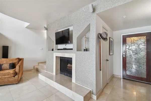 $1,029,000 | 4950 Bayshore Boulevard, Unit 22, Tampa, FL 33611