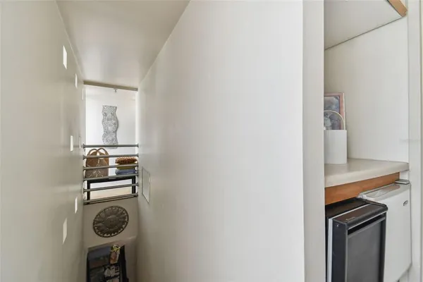 $1,029,000 | 4950 Bayshore Boulevard, Unit 22, Tampa, FL 33611