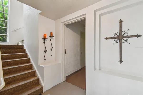 $1,029,000 | 4950 Bayshore Boulevard, Unit 22, Tampa, FL 33611