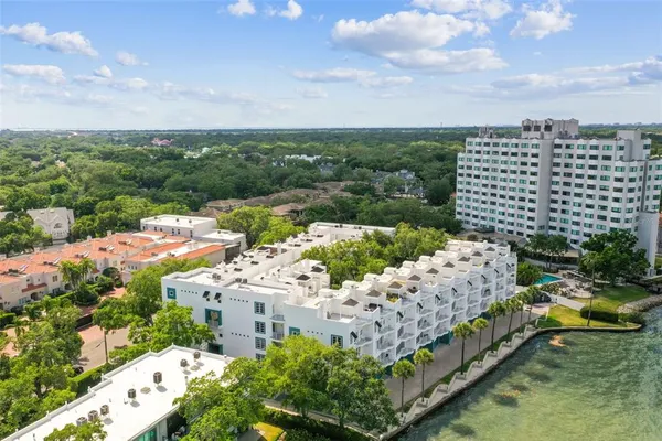 $1,029,000 | 4950 Bayshore Boulevard, Unit 22, Tampa, FL 33611