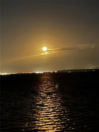 $1,029,000 | 4950 Bayshore Boulevard, Unit 22, Tampa, FL 33611