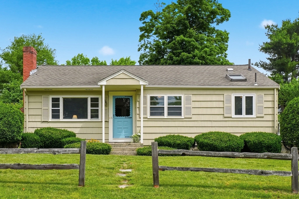 5 Antrim Road Framingham, MA 01701 - Photo 2 of 38
