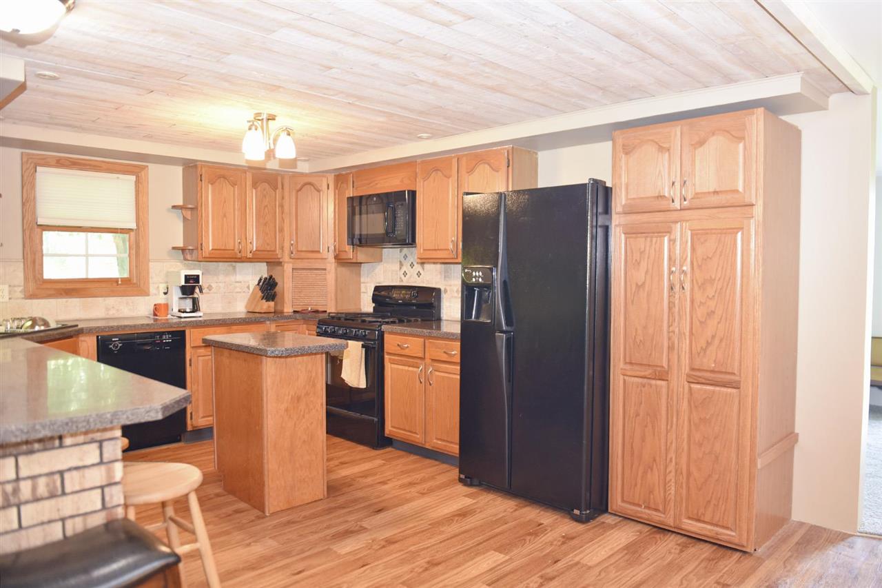 2209 South Nine Mile Road Kawkawlin, MI 48631 - Photo 8 of 27