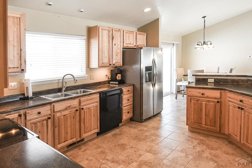8885 Curtis Road Beulah, CO 81023 - Photo 2 of 41 Gallery Image 2