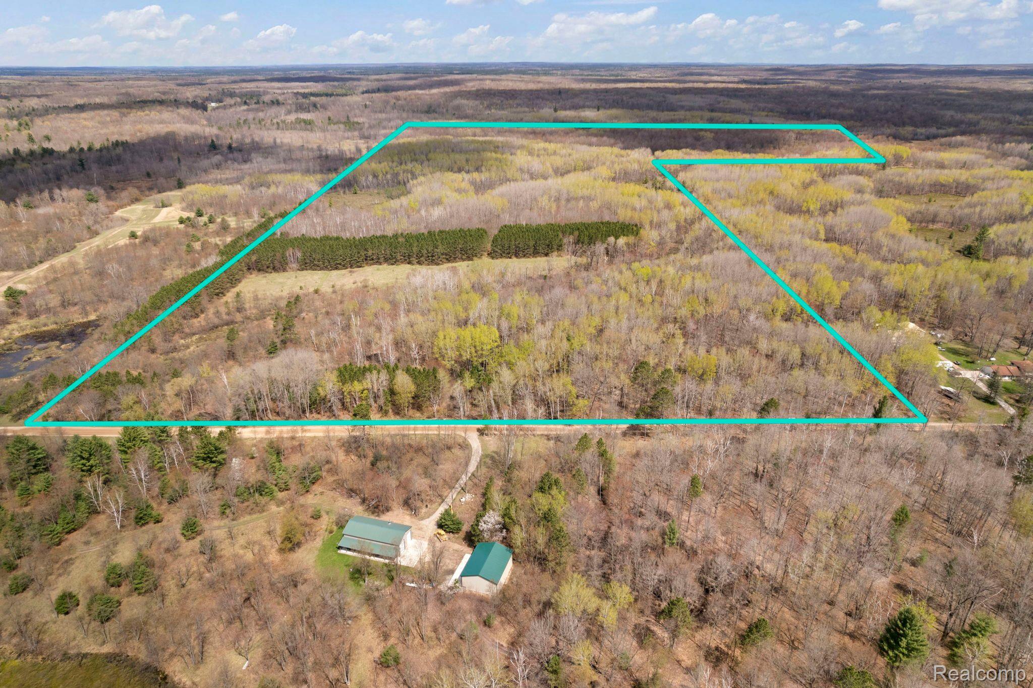 8491 East Long Lake Road Harrison, MI 48625 - Photo 69 of 71 Gallery Image 69