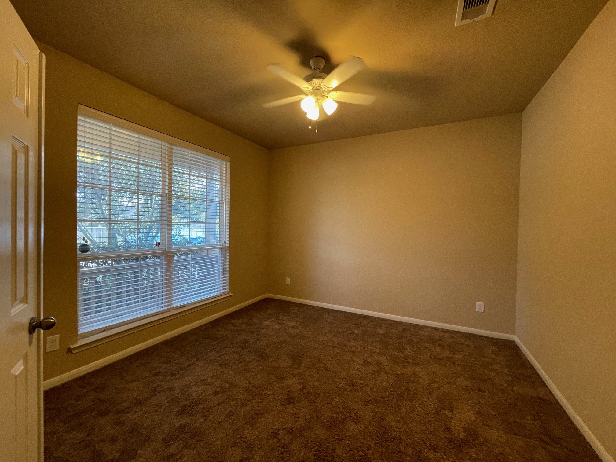 21554 Hawkspur Ridge Street Richmond, TX 77406 - Photo 4 of 15
