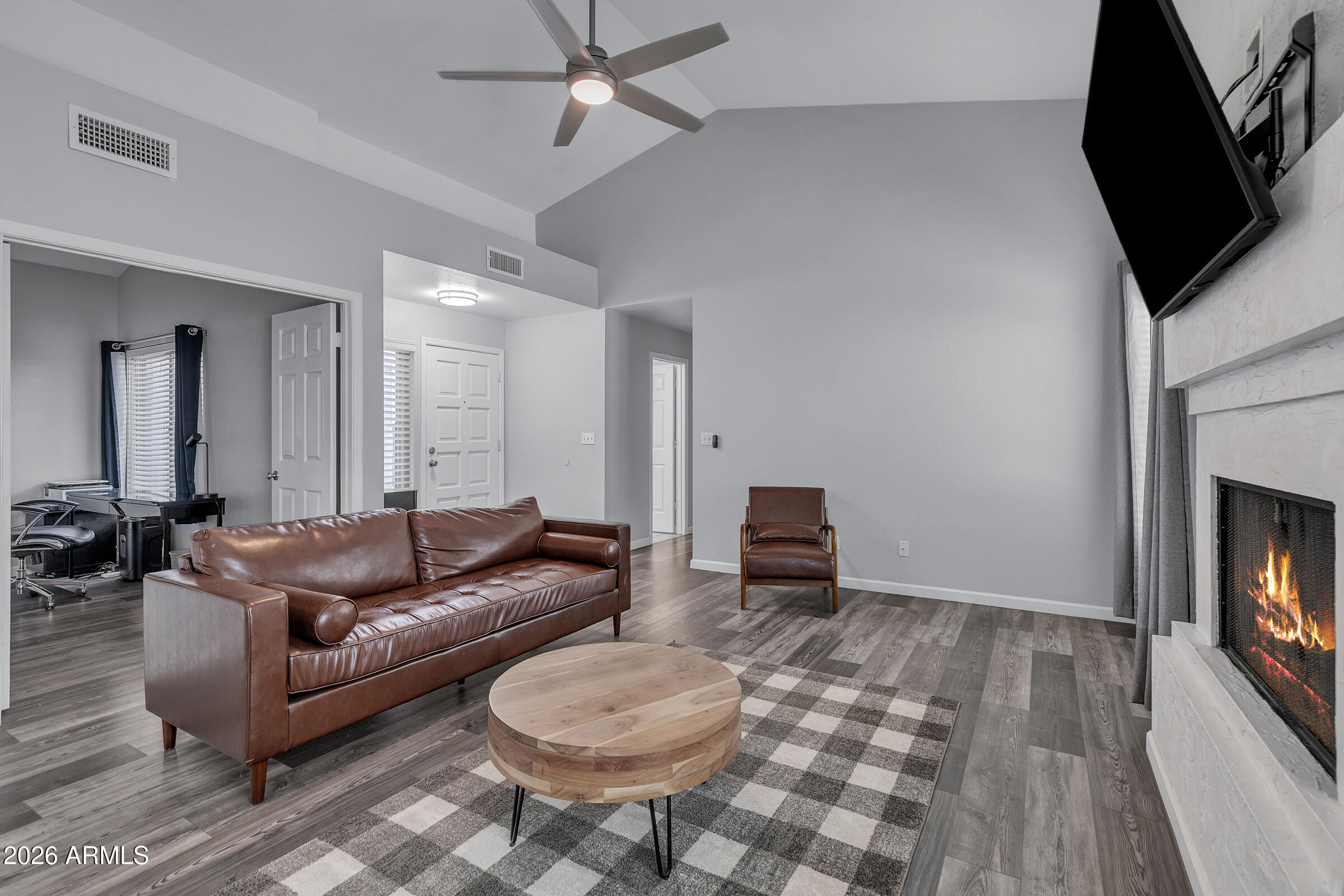 14427 South 43rd Place Phoenix, AZ 85044 - Photo 11 of 53 14427 S 43rd Pl-8