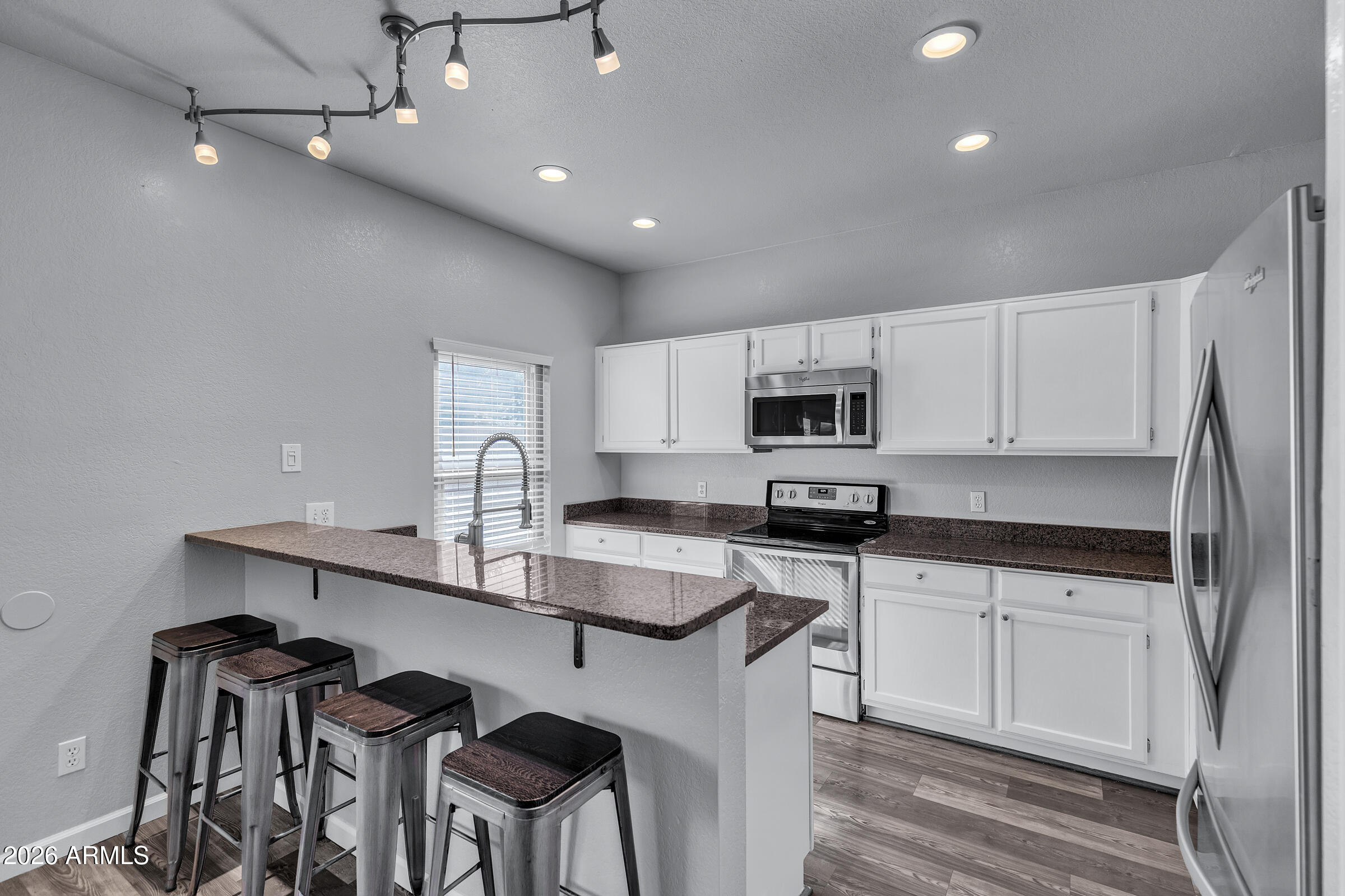 14427 South 43rd Place Phoenix, AZ 85044 - Photo 14 of 53 14427 S 43rd Pl-11