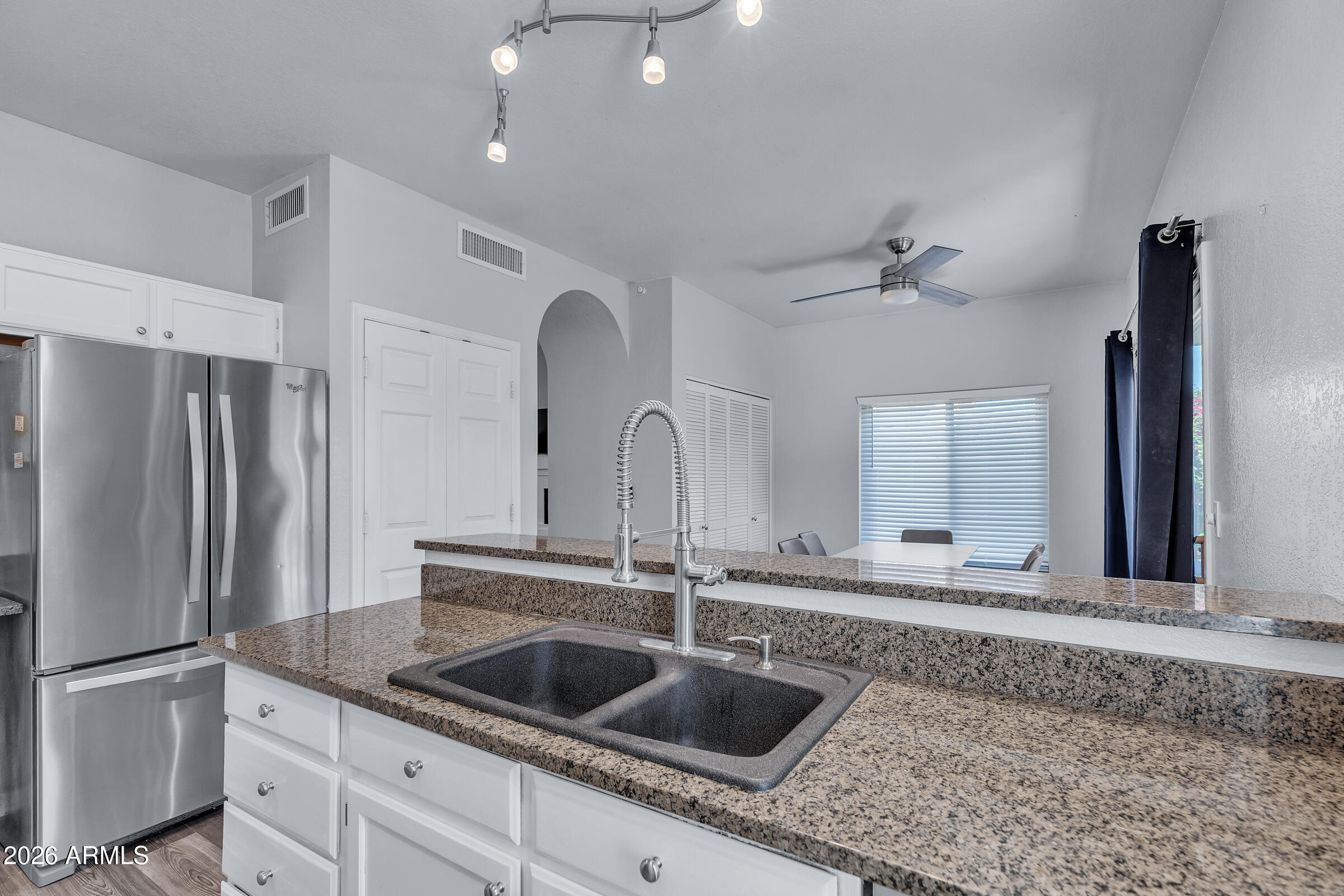 14427 South 43rd Place Phoenix, AZ 85044 - Photo 19 of 53 14427 S 43rd Pl-16