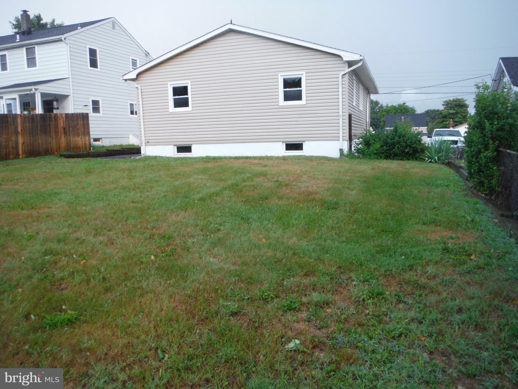 219 Arundel Road Pasadena, MD 21122 - Photo 23 of 26 Exterior (Rear)