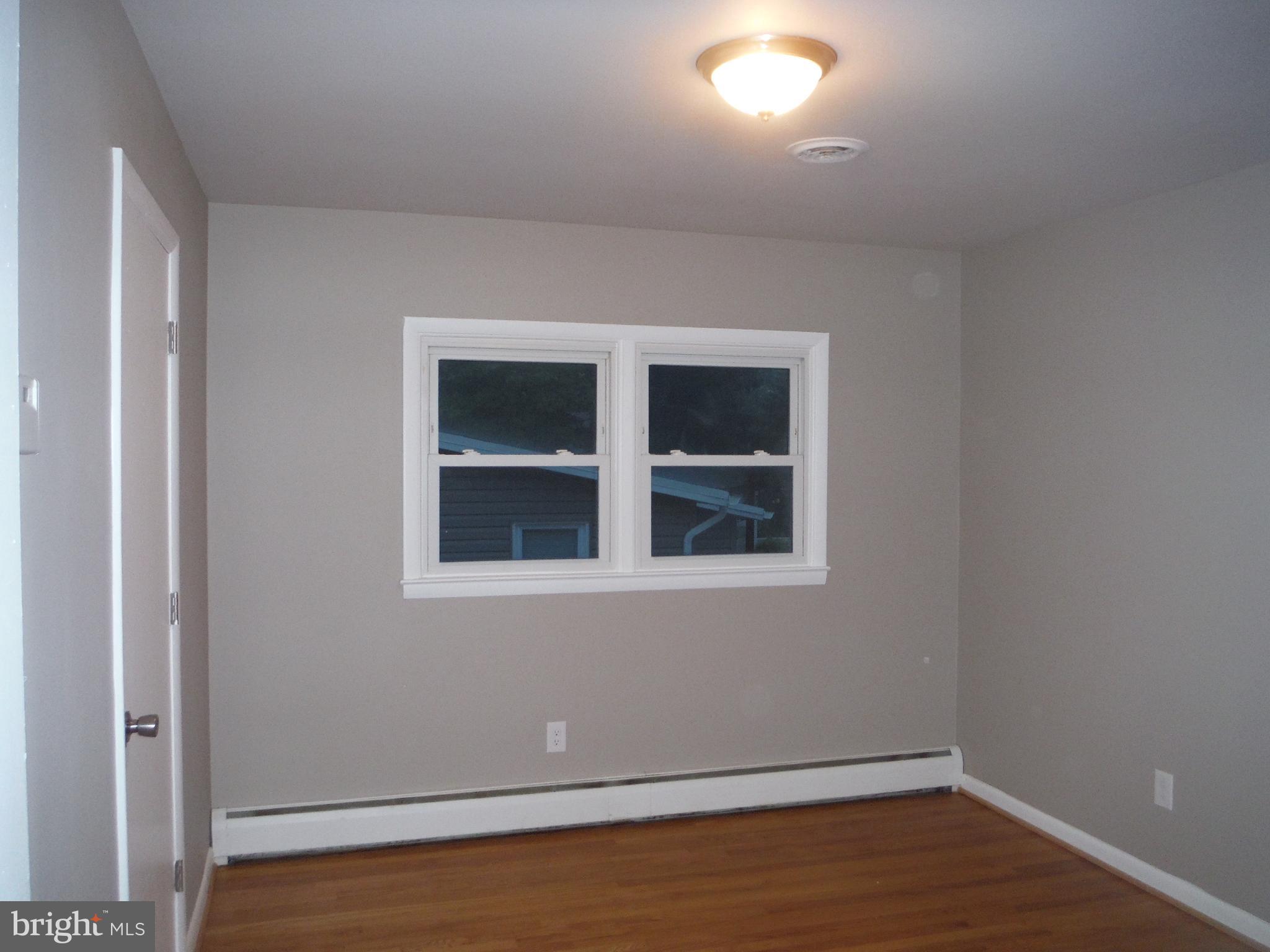 219 Arundel Road Pasadena, MD 21122 - Photo 7 of 26 Bedroom
