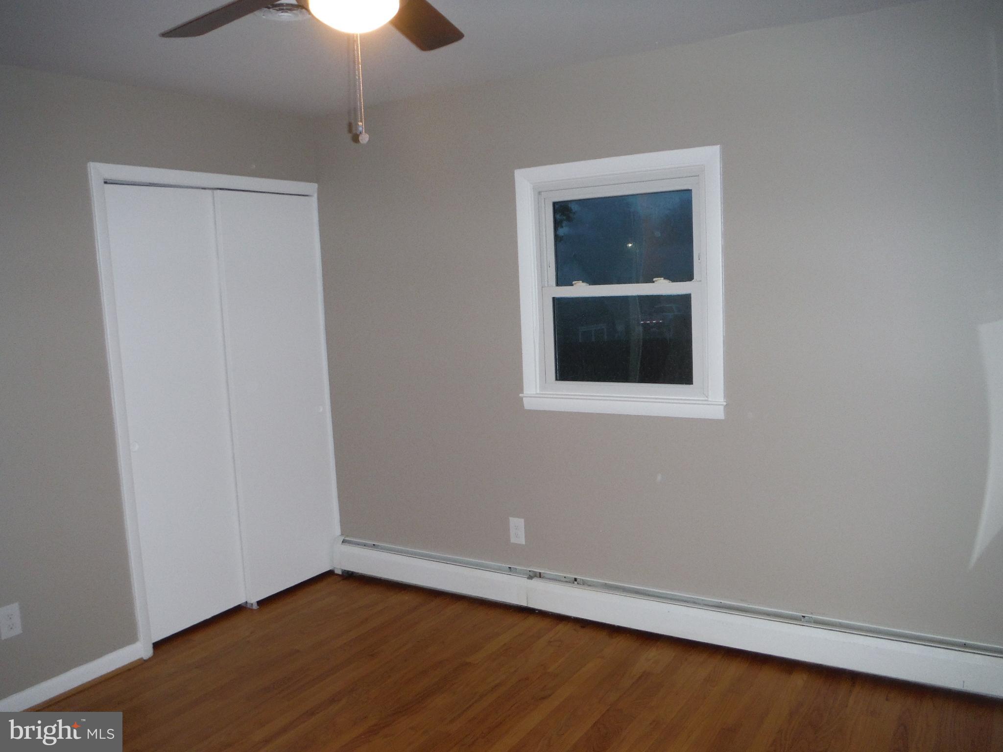219 Arundel Road Pasadena, MD 21122 - Photo 9 of 26 Bedroom