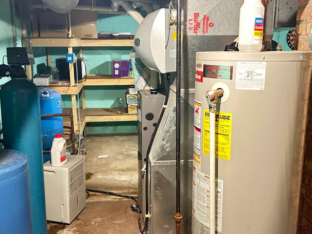 $279,900 | N8188 County Road M, Algoma, WI 54201