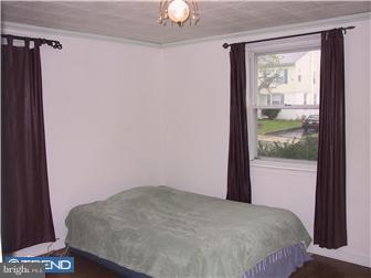 201 Rolling Road Broomall, PA 19008 - Photo 4 of 12 Bedroom - Main