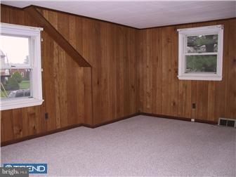 201 Rolling Road Broomall, PA 19008 - Photo 6 of 12 Bedroom 3