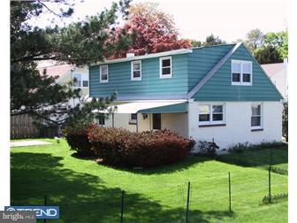 201 Rolling Road Broomall, PA 19008 - Photo 10 of 12 Exterior Back