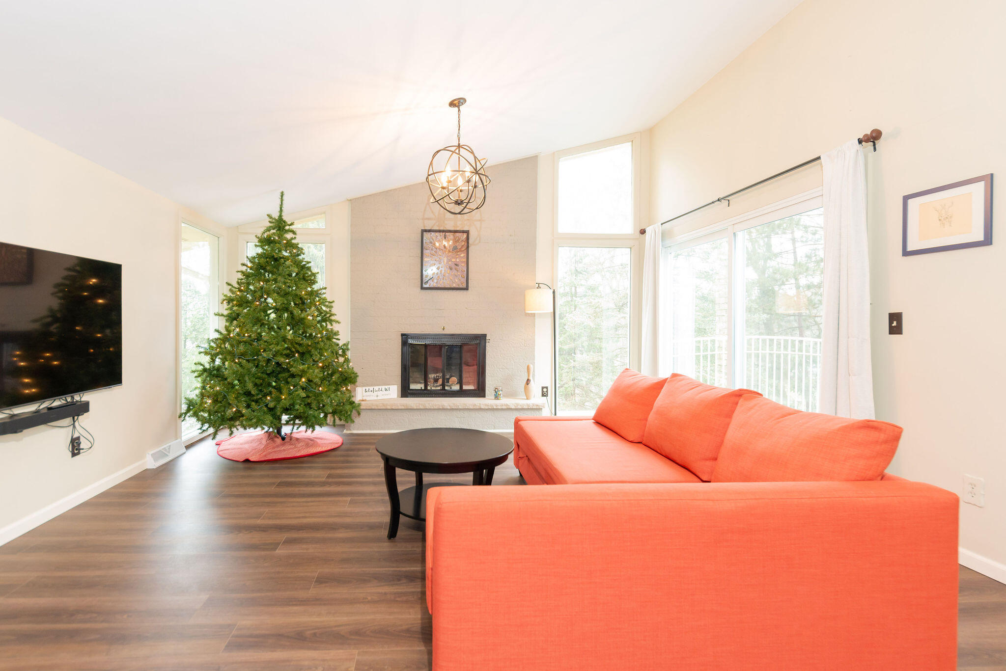 N11W31386 Fairfield Way Delafield, WI 53018 - Photo 3 of 71 CathyN11W31386FairfieldWay-42