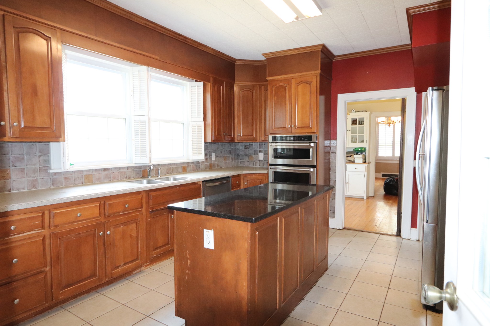 1030 Rossview Road Clarksville, TN 37043 - Photo 17 of 43 Gallery Image 17