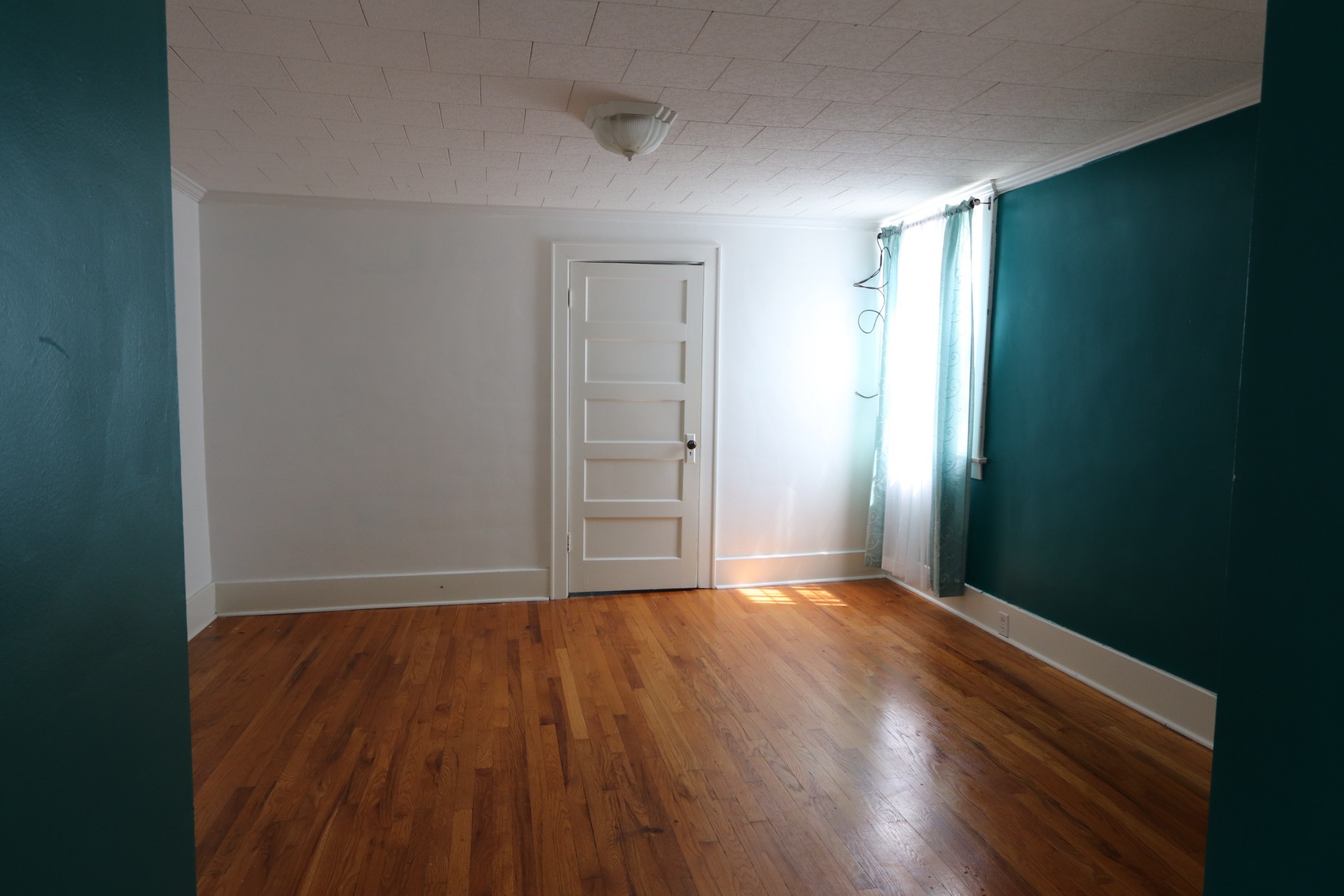 1030 Rossview Road Clarksville, TN 37043 - Photo 26 of 43 Gallery Image 26