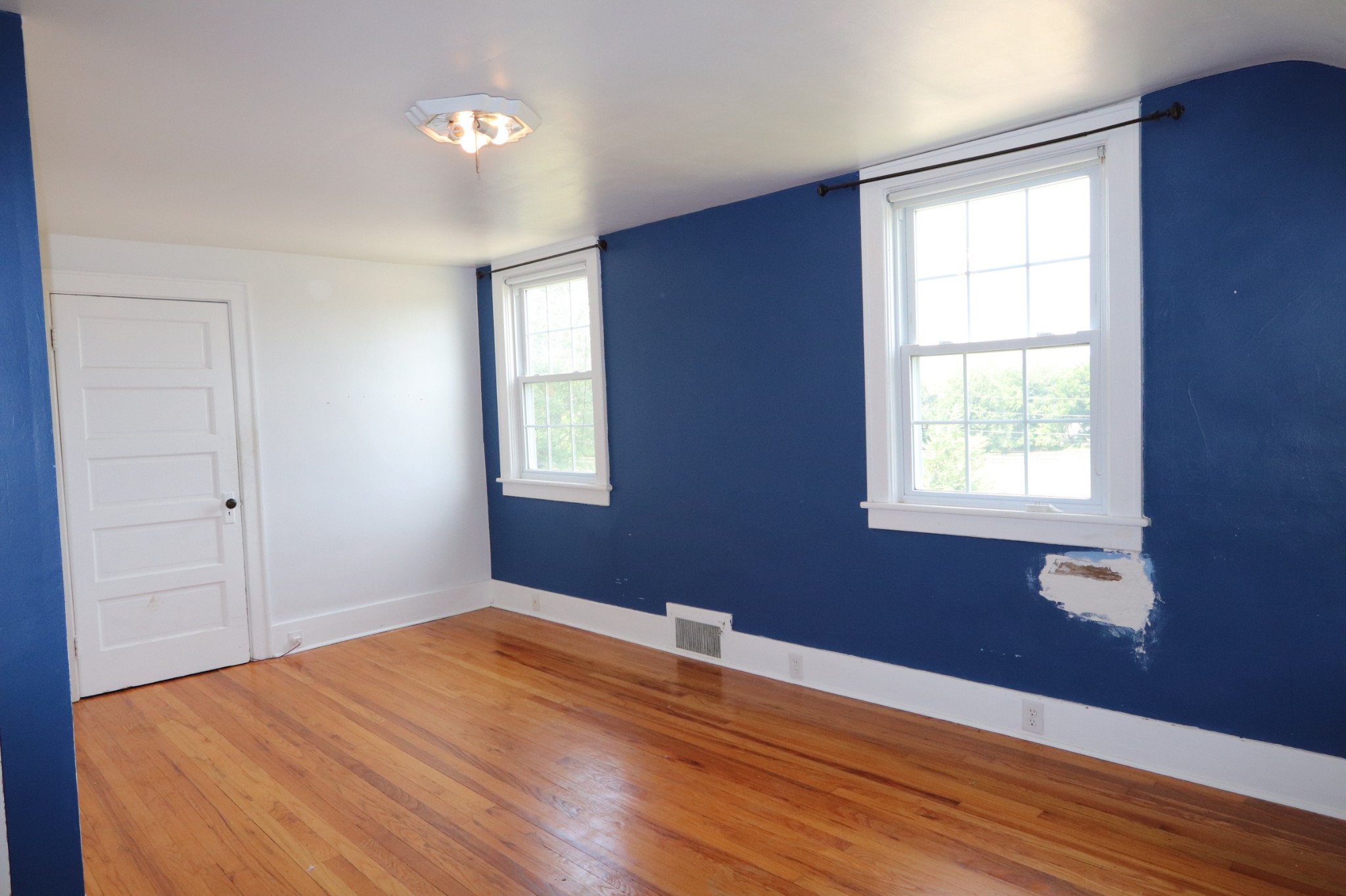 1030 Rossview Road Clarksville, TN 37043 - Photo 36 of 43 Gallery Image 36