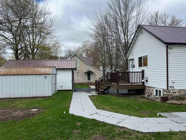 $249,900 | 410 North Franklin Street, Waupaca, WI 54981