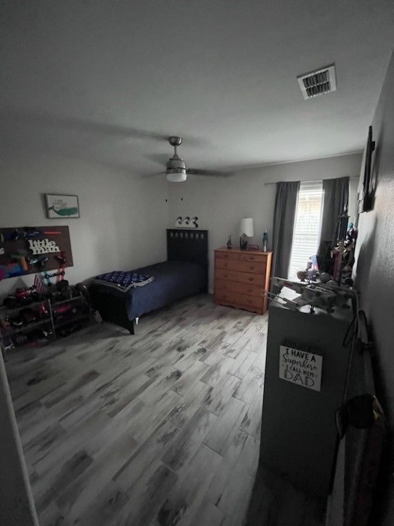 14010 Hawksnest Bay Drive Corpus Christi, TX 78418 - Photo 17 of 22 a living room with furniture