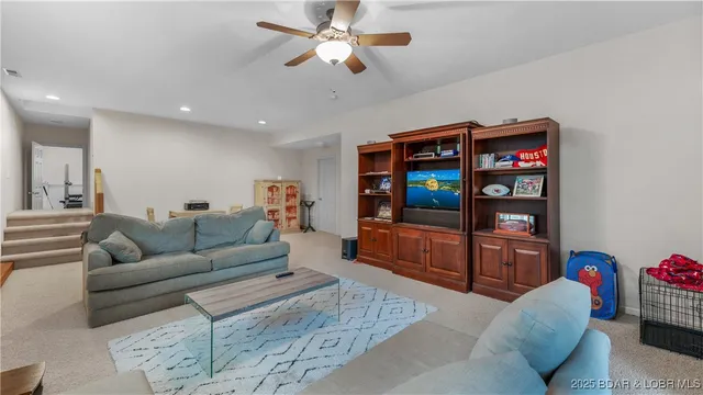 $499,999 | 602 Weiskopf Way, Camdenton, MO 65020