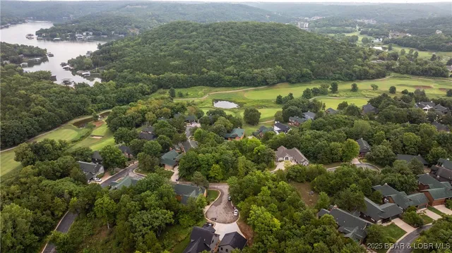 $499,999 | 602 Weiskopf Way, Camdenton, MO 65020