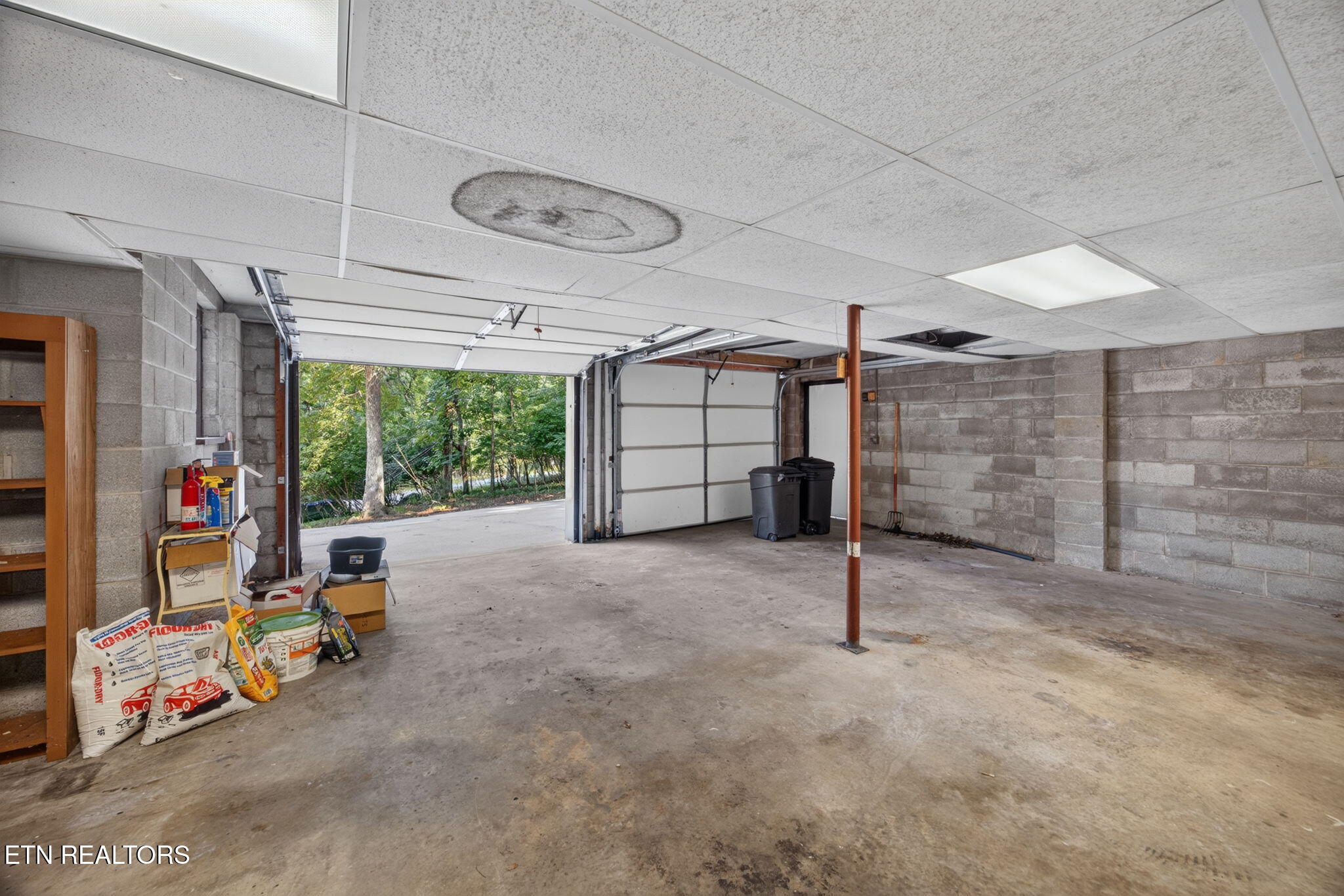 157 Baltusrol Road Crossville, TN 38558 - Photo 32 of 36 Basement 2-Car Garage