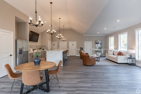 $1,415 | 15 Millswood Drive, Unit D309, Clarksville, TN 37042