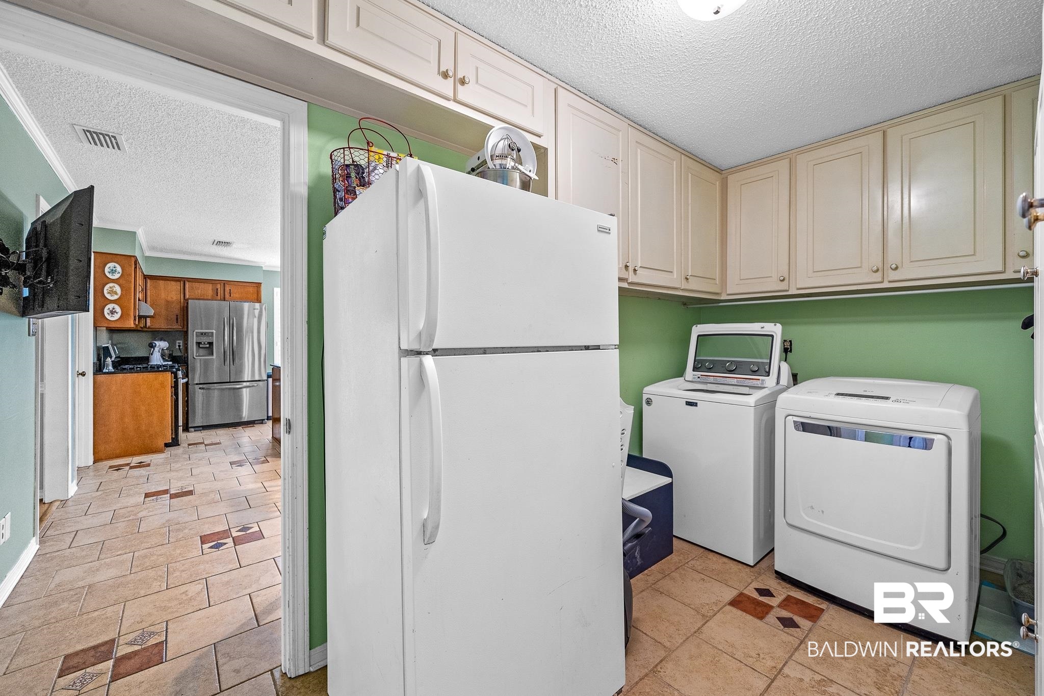 7390 Smithfield Road East Mobile, AL 36695 - Photo 13 of 27