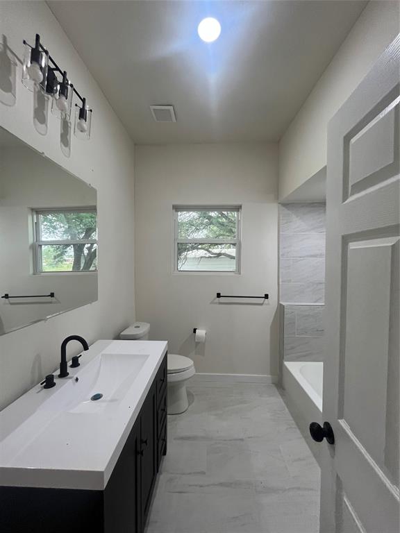 8237 Telegraph Road Quinlan, TX 75474 - Photo 13 of 19