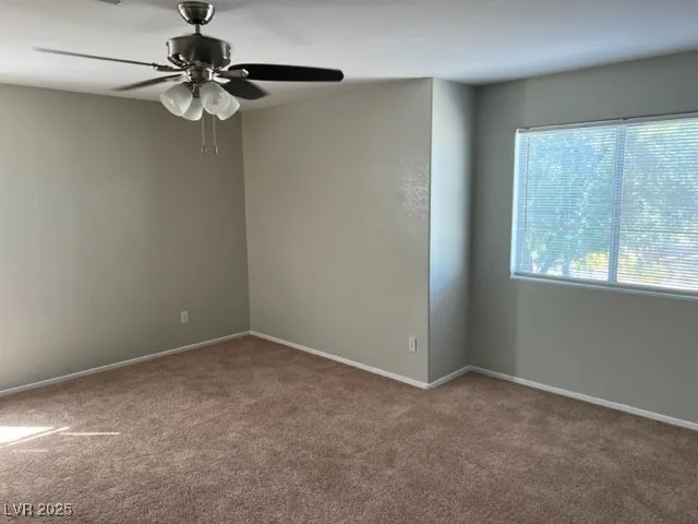 $1,650 | 5207 Souvenir Lane, Las Vegas, NV 89118