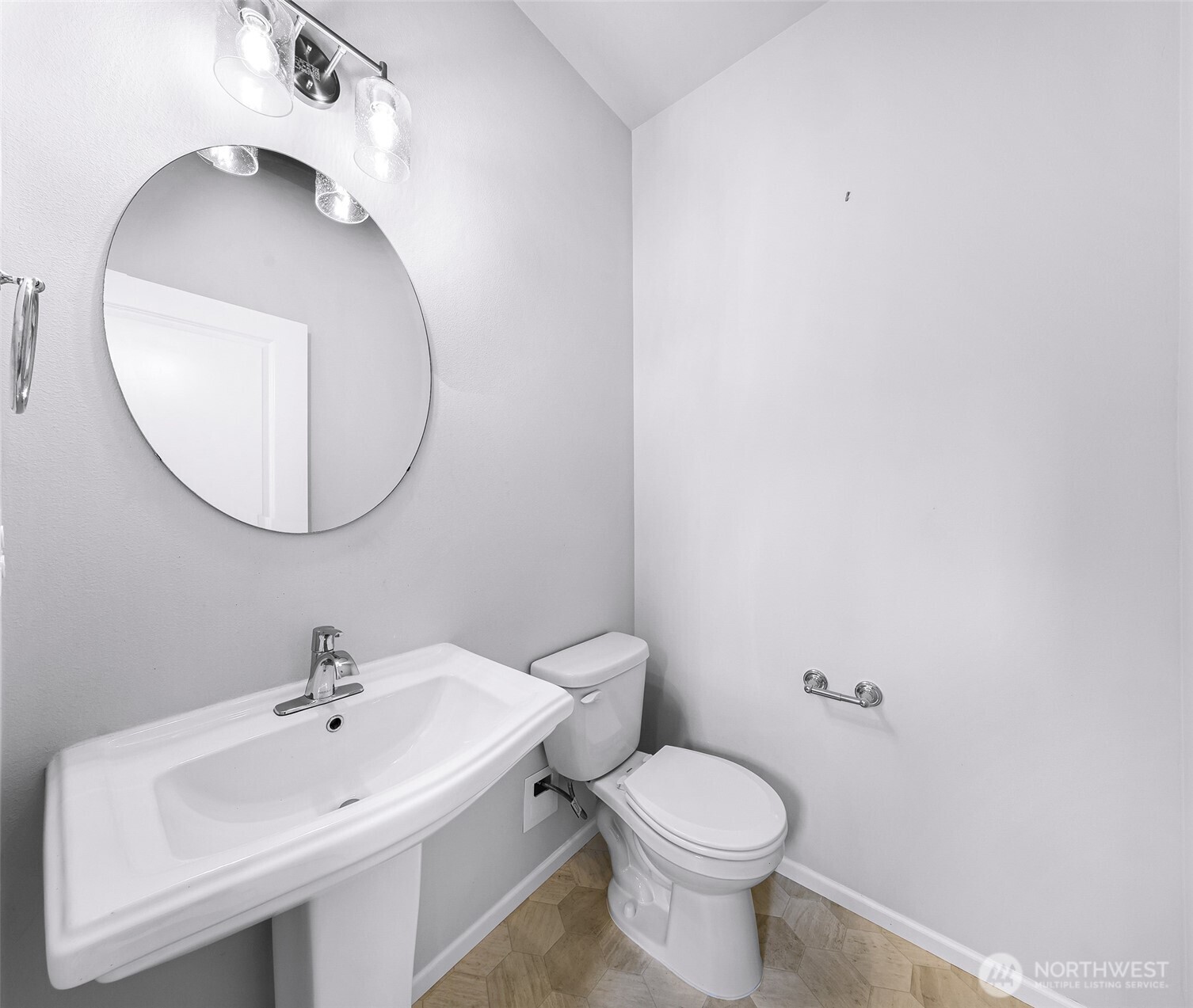 337 Cambridge Loop Sedro-Woolley, WA 98284 - Photo 20 of 38