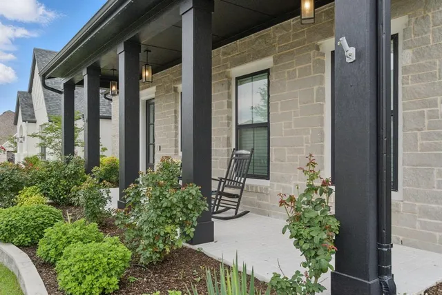 $5,450 | 2205 Sandrellan Street, Fort Worth, TX 76008