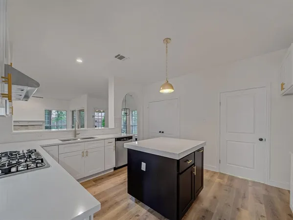 $3,500 | 3904 Evesham Drive, Plano, TX 75025