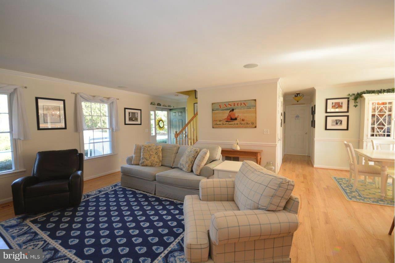 6254 Landing Neck Road Easton, MD 21601 - Photo 13 of 27 Great Room
