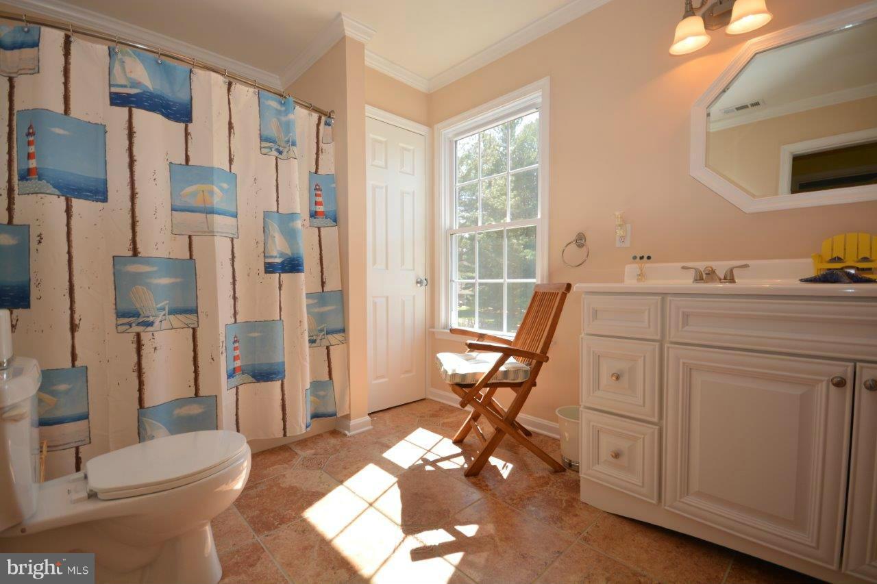 6254 Landing Neck Road Easton, MD 21601 - Photo 27 of 27 Bath on 2nd floor