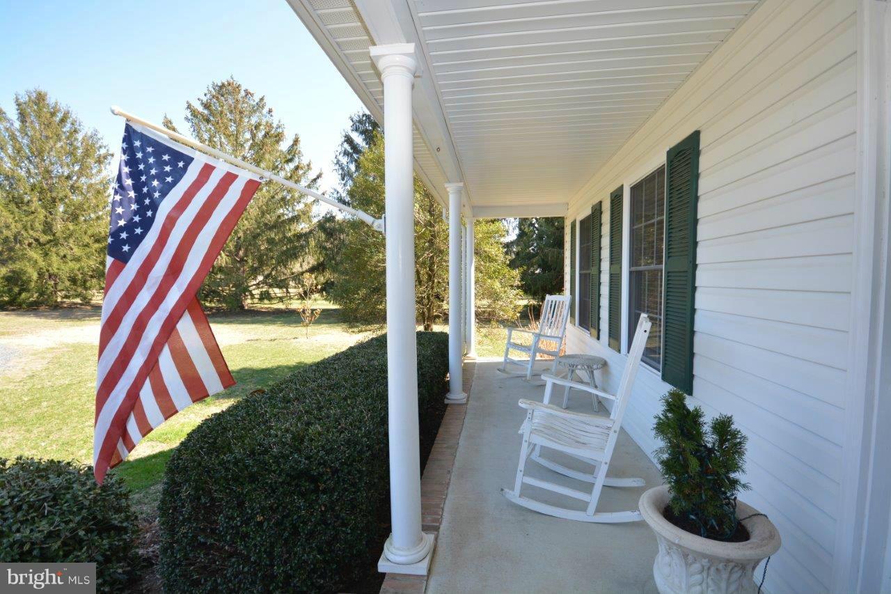 6254 Landing Neck Road Easton, MD 21601 - Photo 9 of 27 Front Porch