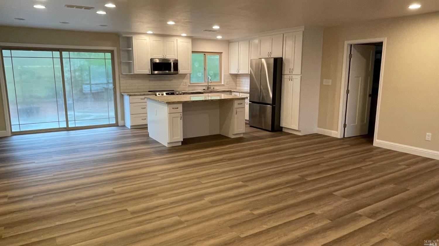 516 Deerfield Place Santa Rosa, CA 95409 - Photo 1 of 1 Gallery Image 1