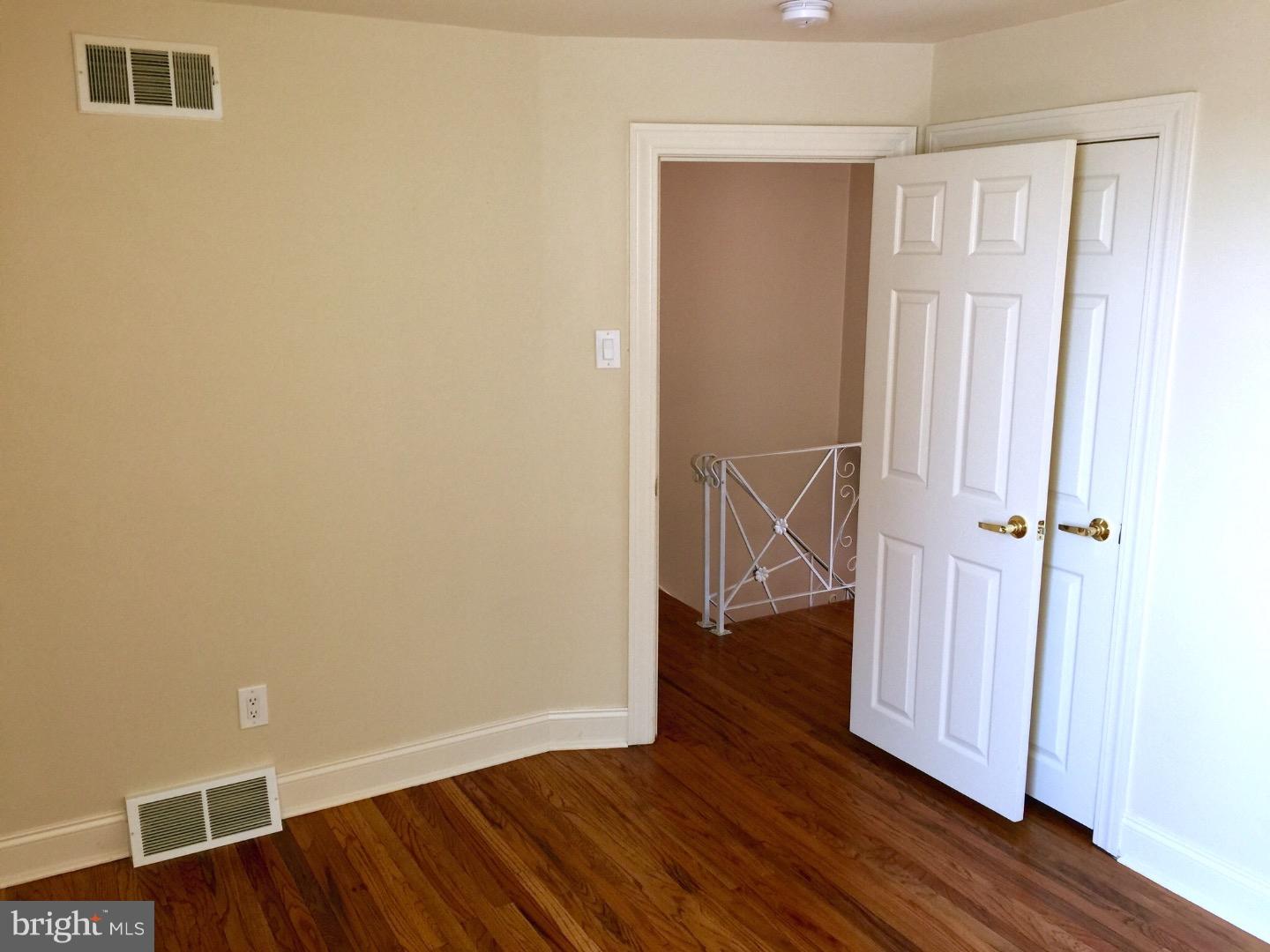 10809 Pedrick Road Philadelphia, PA 19154 - Photo 18 of 25 Bedroom 2