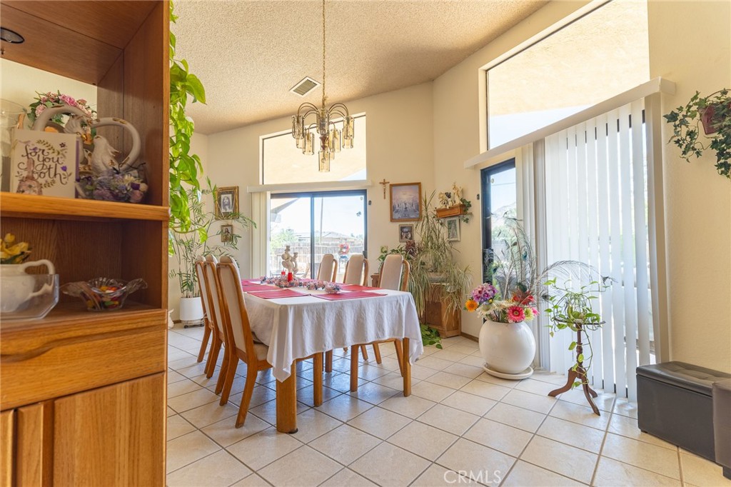 16058 Venango Road Apple Valley, CA 92307 - Photo 43 of 57