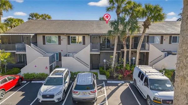 $249,000 | 3450 Frosty Way, Unit 5210, Naples, FL 34112