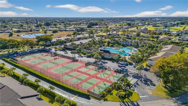 $249,000 | 3450 Frosty Way, Unit 5210, Naples, FL 34112