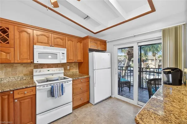 $249,000 | 3450 Frosty Way, Unit 5210, Naples, FL 34112