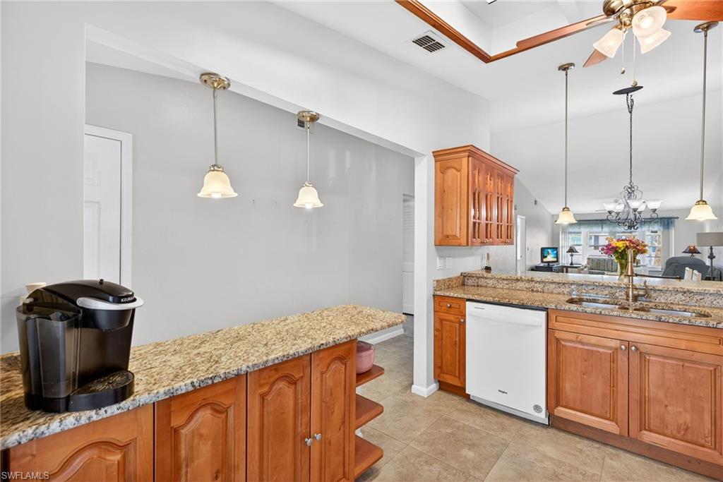 3450 Frosty Way, Unit 5210 Naples, FL 34112 - Photo 6 of 27